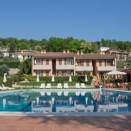 Residence Liana Albisano Torri Del Benaco Exterior foto