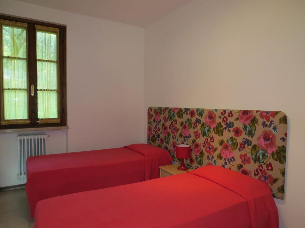 Residence Liana Albisano Torri Del Benaco Exterior foto