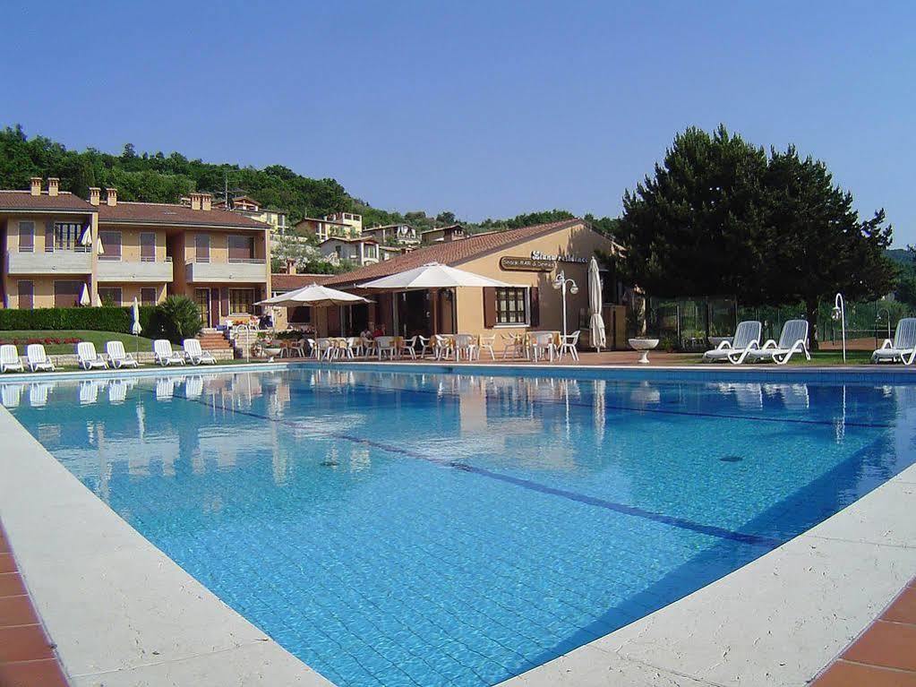 Residence Liana Albisano Torri Del Benaco Exterior foto